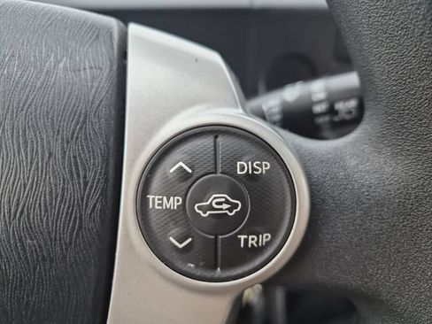 Used 2014 Toyota Prius C One FWD image 19