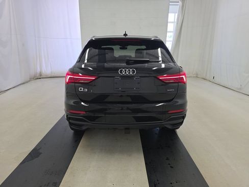 Used 2023 Audi Q3 2.0T Premium w/ Convenience Package AWD/4WD image 5