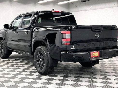 New 2026 Nissan Frontier SV w/ SV Convenience Package image 3