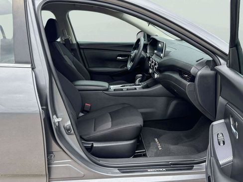 Used 2024 Nissan Sentra SV FWD image 49