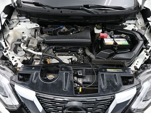 Used 2020 Nissan Rogue S w/ Special Edition Package image 15