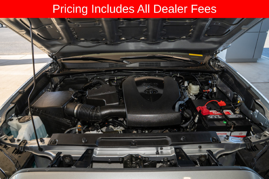 Used 2021 Toyota Tacoma Limited AWD/4WD image 19