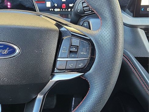 Used 2025 Ford Explorer ST image 21
