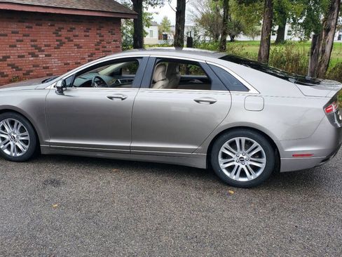 Used 2016 Lincoln MKZ Hybrid w/ Equipment Group 500A Select image 8