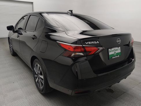 Used 2025 Nissan Versa SV FWD image 5