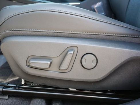 New 2026 Kia Niro Wind image 23