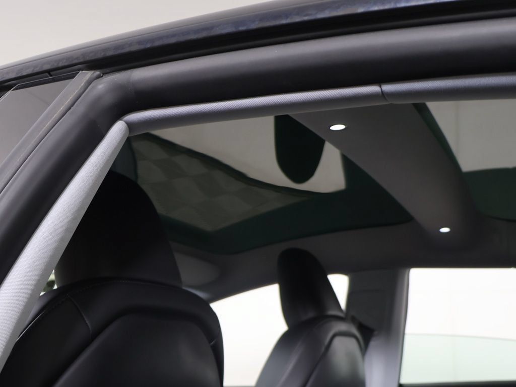 Used 2025 Tesla Model 3 RWD image 20