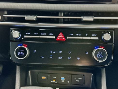 Certified 2025 Hyundai Santa Cruz SEL AWD/4WD image 15