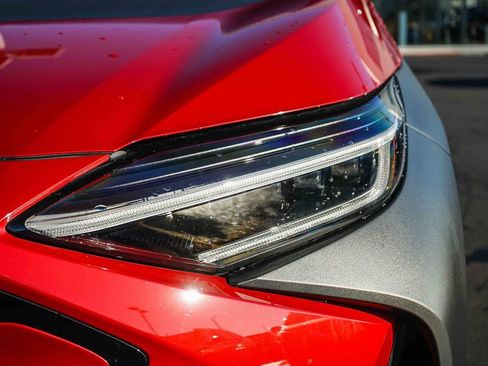 Certified 2024 Subaru Solterra Premium image 10