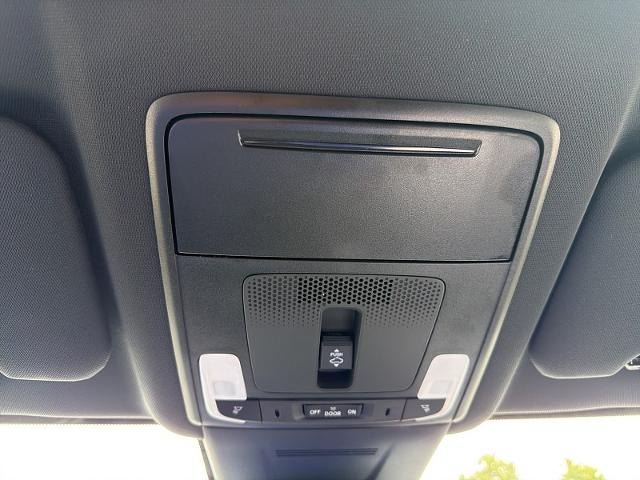 Used 2025 Honda CR-V Sport Touring image 32