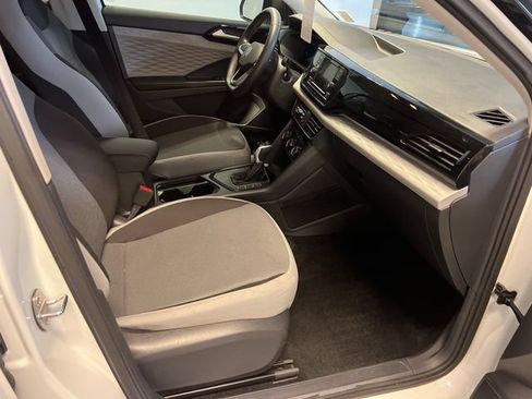 Certified 2024 Volkswagen Taos S FWD image 10