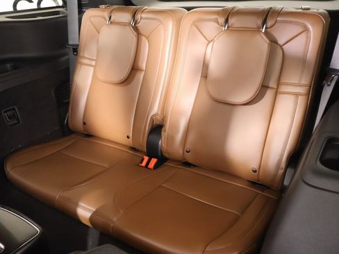 Used 2023 Lincoln Aviator Reserve w/ Equipment Group 201A image 14