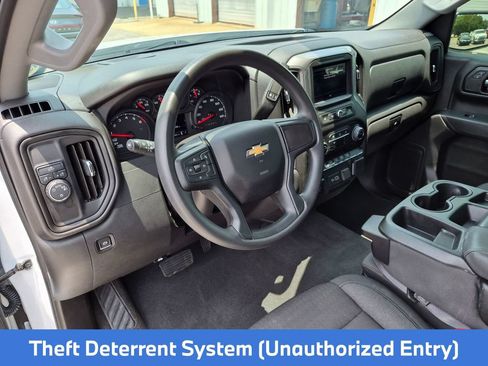 Used 2025 Chevrolet Silverado 1500 Custom RWD image 28