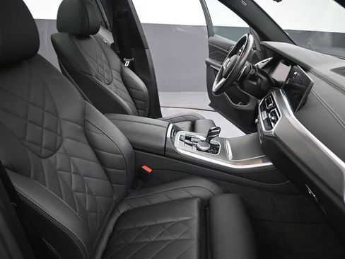 Used 2023 BMW X5 sDrive40i w/ M Sport Package image 27