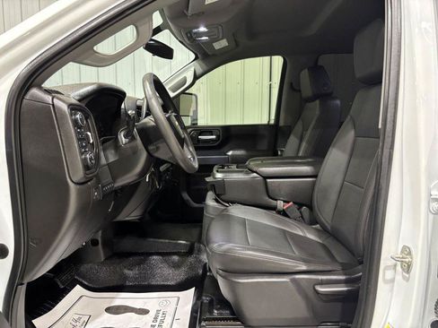 Used 2022 Chevrolet Silverado 2500 W/T w/ WT Convenience Package AWD/4WD image 11