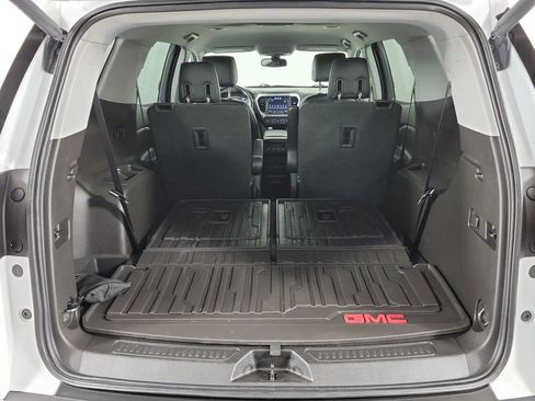 Used 2019 GMC Acadia SLT image 6