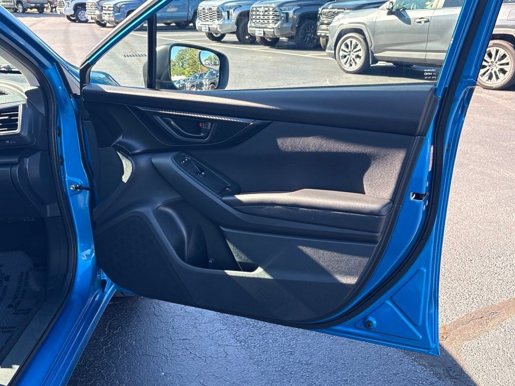 Used 2022 Subaru Impreza 2.0i AWD/4WD image 8