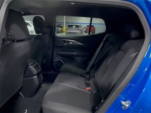 New 2026 Chevrolet Equinox EV LT image 13