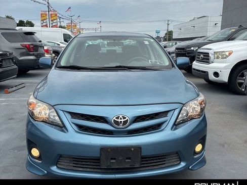 Used 2013 Toyota Corolla S w/ Preferred Accessory Pkg #2 FWD image 8