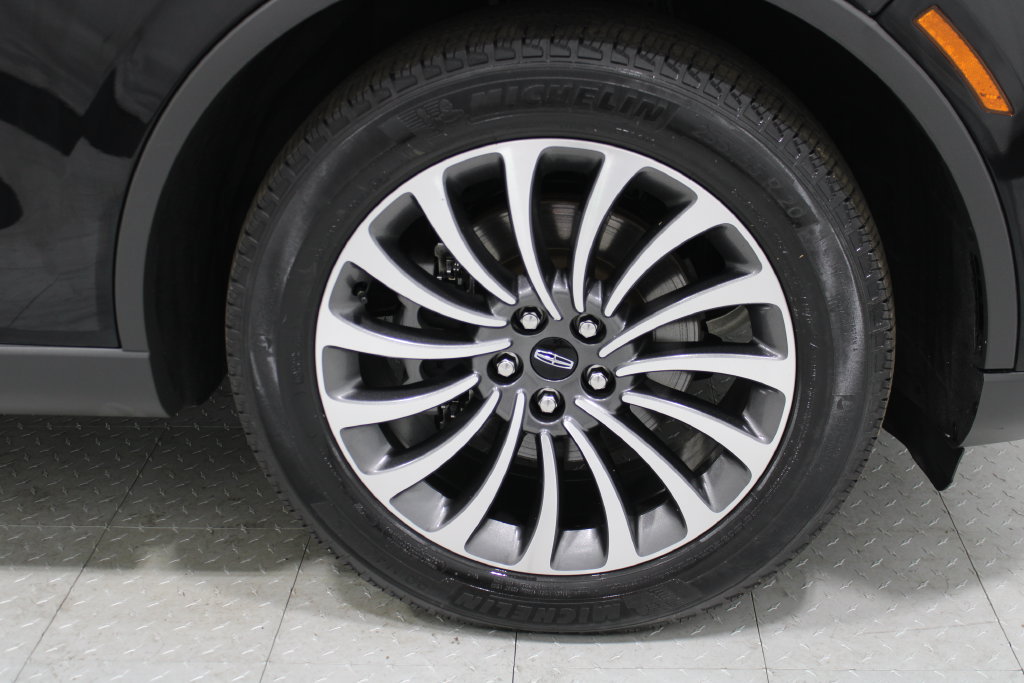 Used 2020 Lincoln Aviator Reserve w/ Elements Package Plus AWD/4WD image 5