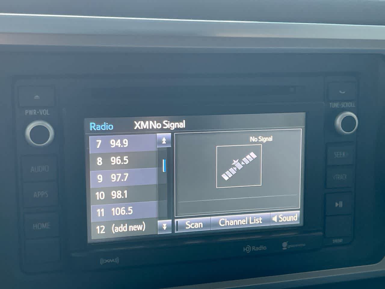 Certified 2019 Toyota Tacoma SR5 AWD/4WD image 16