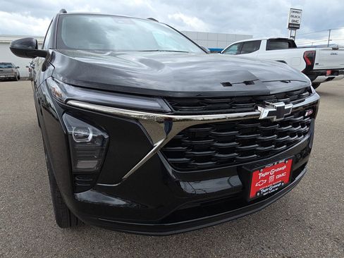 New 2026 Chevrolet Trax RS w/ Driver Confidence Package image 11