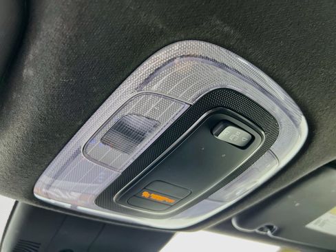 Used 2025 Hyundai Elantra Sport FWD image 19