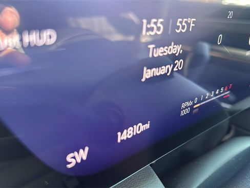 Used 2025 Buick Enclave Avenir w/ Super Cruise Package image 10