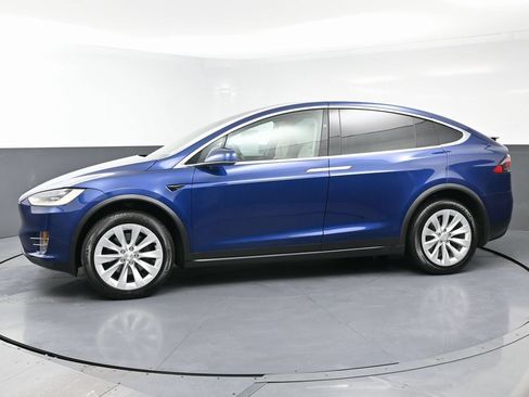 Used 2017 Tesla Model X 100D AWD/4WD image 6