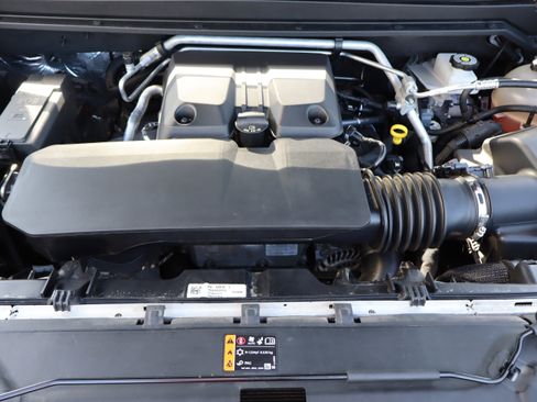 Used 2024 Chevrolet Colorado Trail Boss w/ Advanced Trailering Package image 40