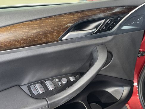 Used 2021 BMW X4 xDrive30i w/ Convenience Package 3 image 18