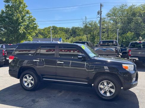 Used 2012 Toyota 4Runner SR5 w/ Convenience Pkg AWD/4WD image 5