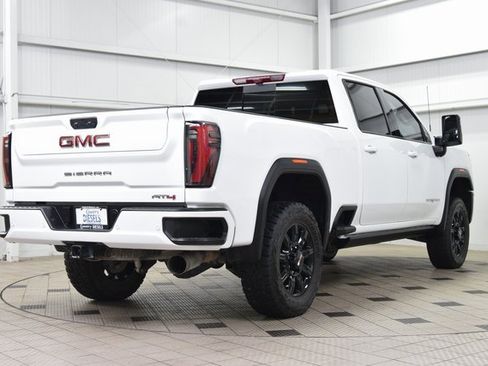 Used 2024 GMC Sierra 2500 AT4 w/ AT4 Premium Plus Package image 7