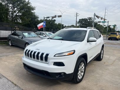 Used 2016 Jeep Cherokee Latitude w/ Cold Weather Group