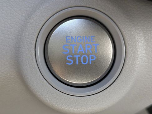 New 2026 Hyundai Venue SEL image 32