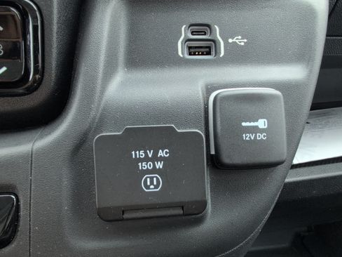 Used 2023 RAM ProMaster 3500 FWD image 26