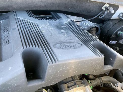 Used 2019 Ford F150 Lariat w/ Equipment Group 502A Luxury image 32