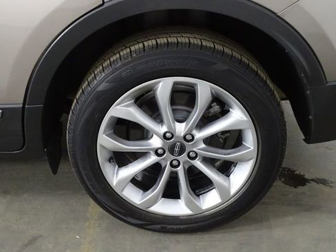 Used 2019 Lincoln MKC Select w/ Select Plus Package image 40