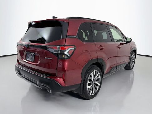 Used 2025 Subaru Forester Touring AWD/4WD image 7