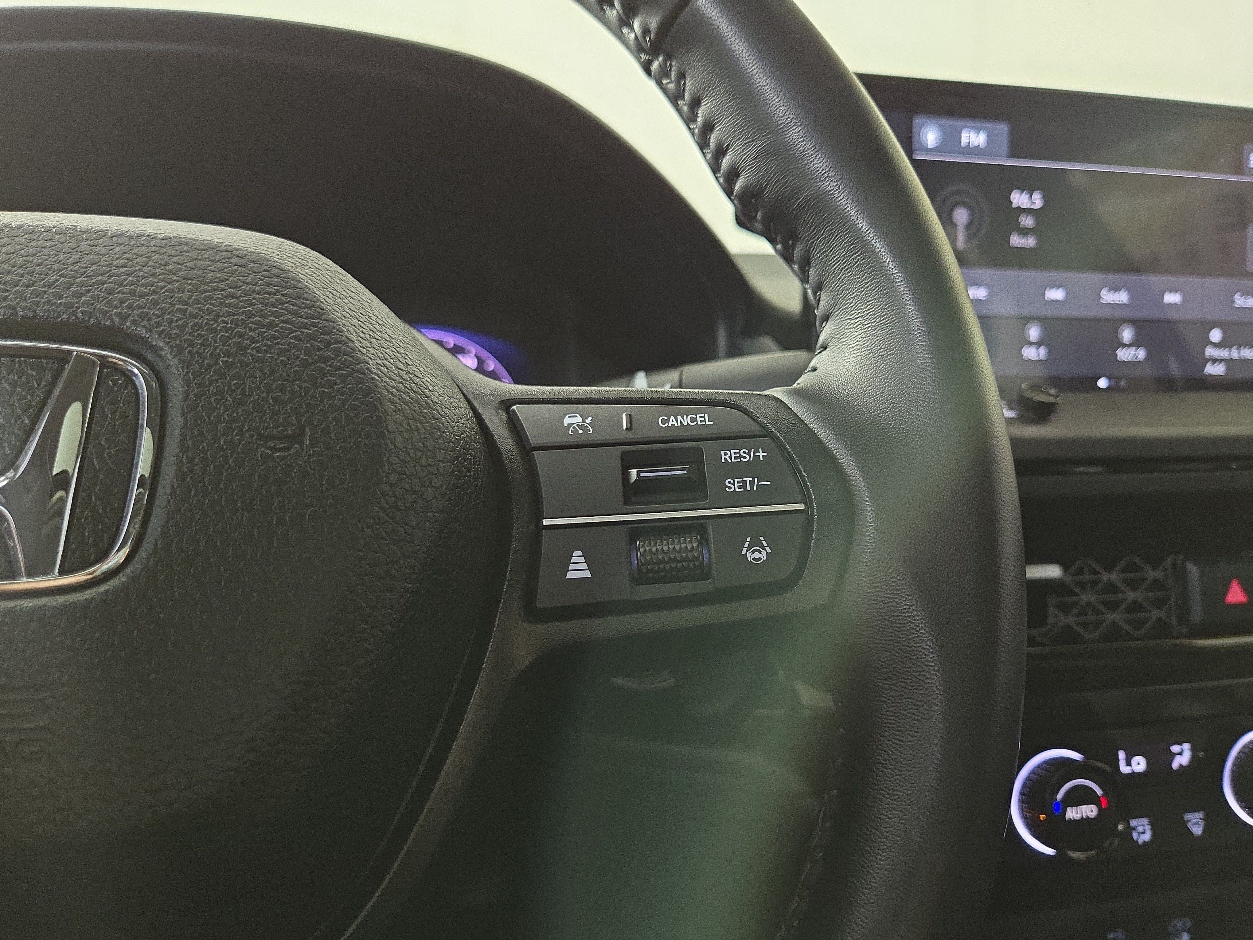 Used 2025 Honda Accord EX-L image 16