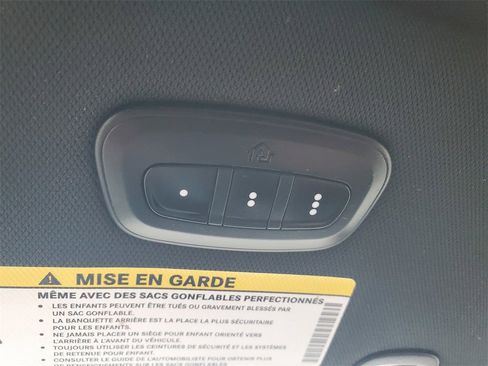 Used 2019 Chrysler Pacifica Touring Plus w/ S Appearance Package image 26