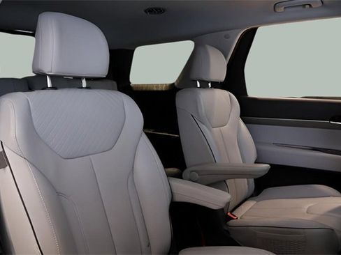 Used 2023 Hyundai Palisade SEL image 18