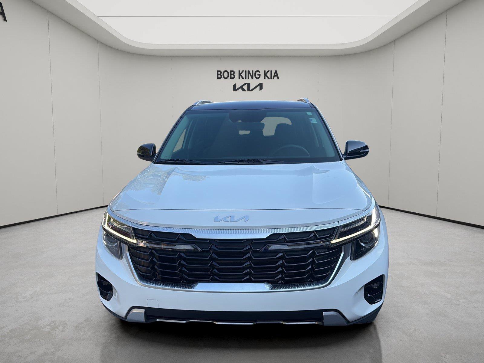 Used 2024 Kia Seltos S AWD/4WD image 8