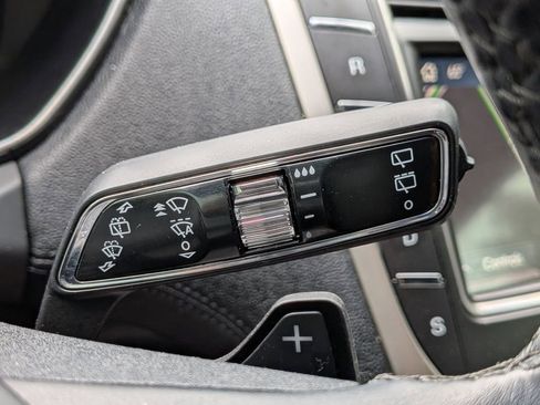 Used 2020 Lincoln Nautilus Reserve w/ Equipment Group 201A AWD/4WD image 28