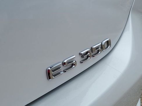 Used 2023 Lexus ES 350 w/ Premium Package FWD image 34