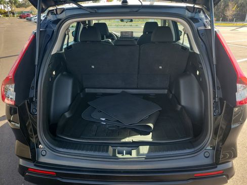 Used 2023 Honda CR-V LX image 30