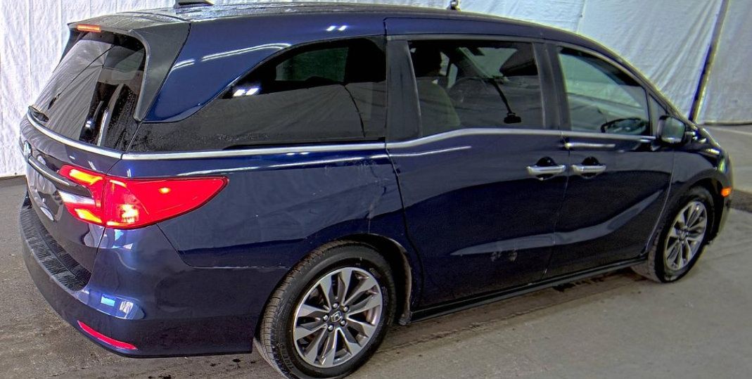 Used 2021 Honda Odyssey EX-L image 4