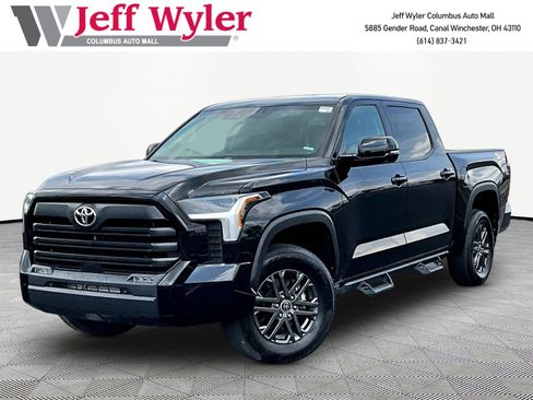 Used 2024 Toyota Tundra SR5 w/ SR5 Convenience Package AWD/4WD image 1