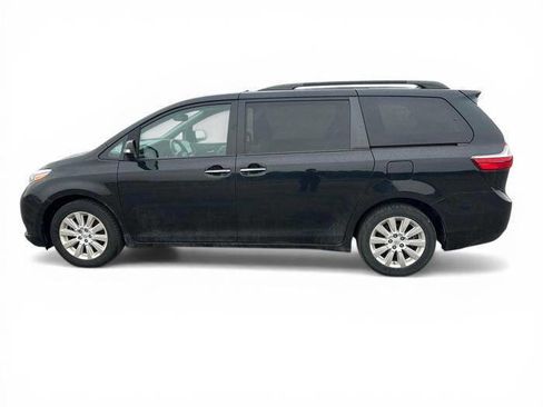 Used 2015 Toyota Sienna Limited Premium AWD/4WD image 2
