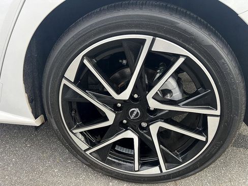 Certified 2024 Nissan Sentra SR image 10